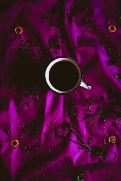 Кавова Чашка Фіолетовому Фоні — стокове фото