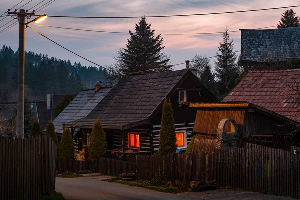 Traditionele Blokhutten Cremomsne Dorp Regio Turiec Slowakije — Stockfoto