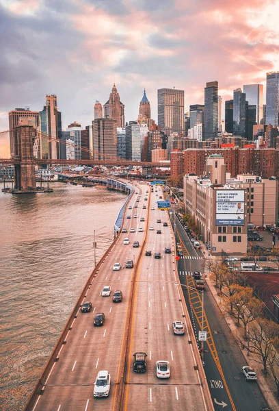 Uitzicht Straat Zonsondergang New York City Skyline Verticale Mooie Plek — Stockfoto