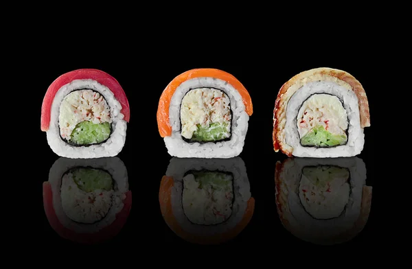 Set Mit Drei Sushi Rollen Gefüllt Mit Frischkäse Krabben Surimi — Stockfoto