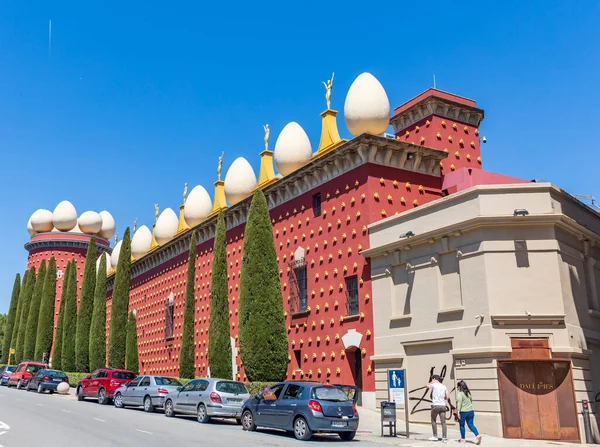 Buiten Het Beroemde Salvador Dali Museum Catalaanse Stad Fig — Stockfoto