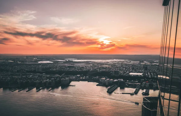 Solnedgång Jersey Usa Byggnader Reflektioner Sol Sommar — Stockfoto
