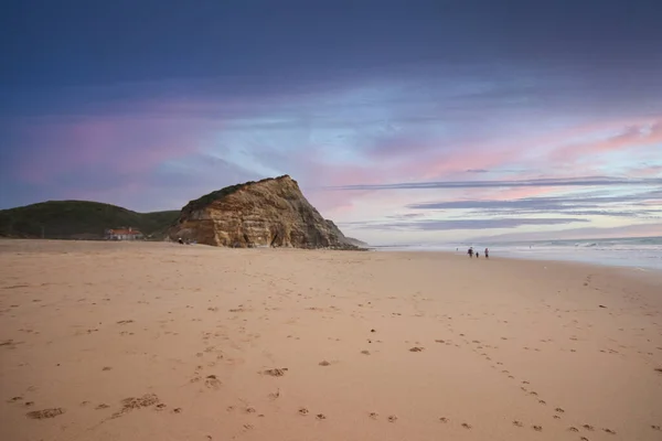 Bella Spiaggia Sabbiosa Scogliera Tramonto Panorama Atlantico — Foto Stock