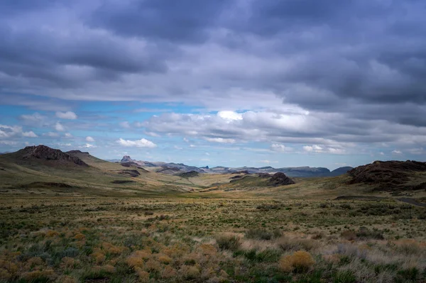 Rocky Oregon Bulutların Altında Manzaralar — Stok fotoğraf