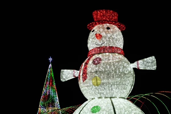 Χιονάνθρωπος Ηλεκτρικά Χριστουγεννιάτικα Φώτα — Φωτογραφία Αρχείου