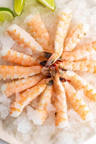 Ingredientes Para Sushi Pescado Hierbas Camarones Salsa Lima Caviar Tobiko — Foto de Stock