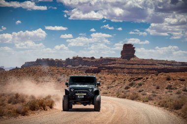 Bears Ears National yakınlarındaki Tanrıların Vadisi 'ndeki manzara görüntüleri.