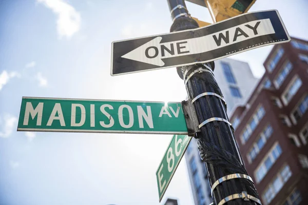 Οδικές Πινακίδες Στη Νέα Υόρκη — Φωτογραφία Αρχείου