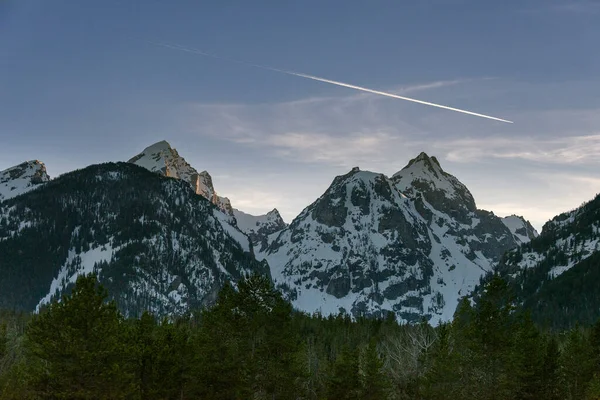 Widok Ośnieżone Góry Parku Narodowym Gran Teton — Zdjęcie stockowe