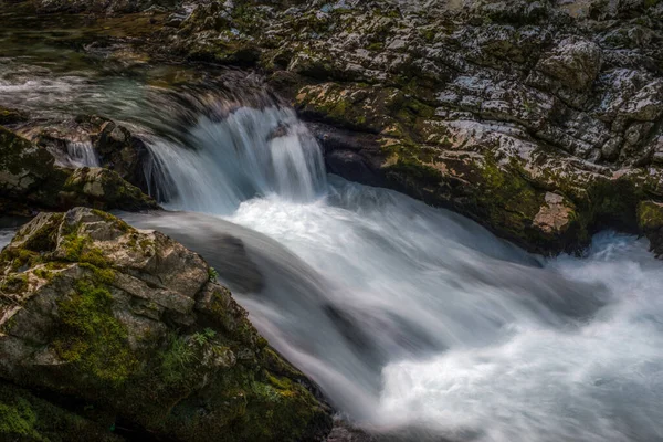 Wodospad Długiej Ekspozycji Rzece Radovna Vintgar Gorge Słowenia — Zdjęcie stockowe
