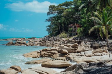 Haad Thong Reng 'de Rustic Hut ve Rocky Shore, Koh Phangan, Tayland