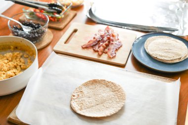 Sağlıklı taze malzemeler hazır bekliyor.