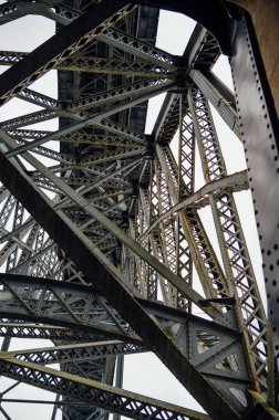 Porto 'daki Dom Lus Köprüsü' nün Yapısal Ironwork 'ü.