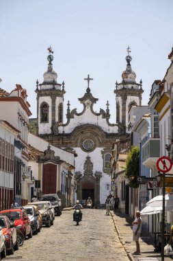 So Joo del Rei 'deki eski tarihi kilise ve evlere güzel bir manzara..