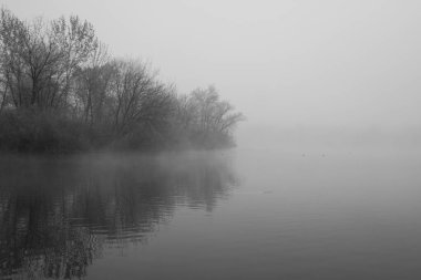 Kışın Boise nehri karamsar bir atmosfer yaşıyor.