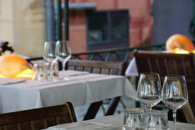 Neden biraz ara vermiyoruz?