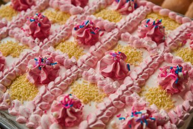 Pasta kremalı pasta.