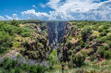 Colorado 'daki Gunnison Ulusal Parkı' nın Kara Kanyonu