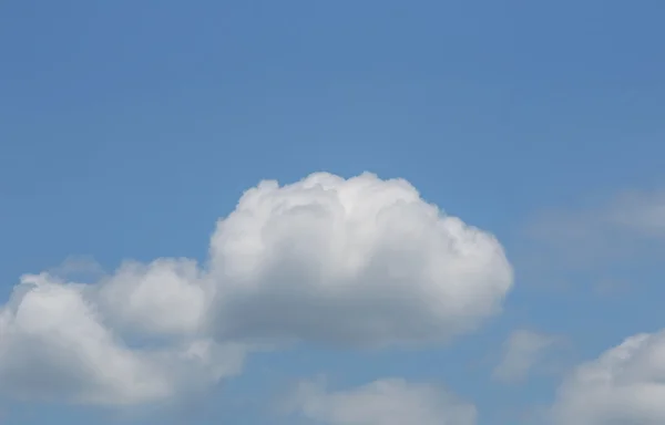 Clouds on sky — Stock Photo, Image