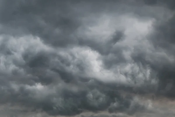 Nuvola di pioggia — Foto Stock