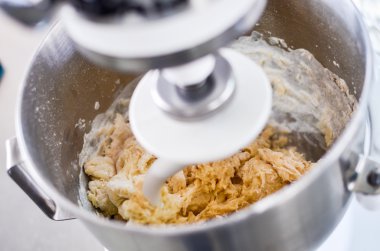 makinada ekmek madde karışık