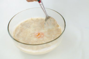 madde bir ekmek karıştırma