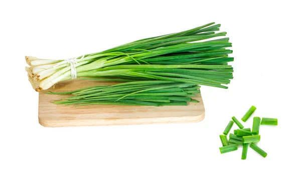 Grüne Zwiebel Isoliert Auf Weißem Hintergrund — Stockfoto