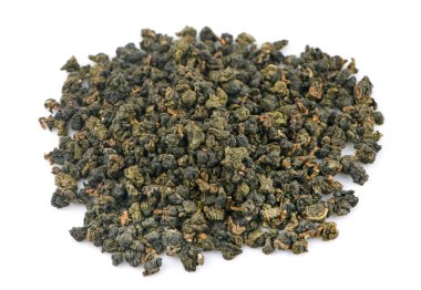 Beyaz arka planda Oolong çayı. Üst Manzara. Kapat.. 