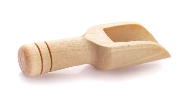 Tahta kepçe beyaz arka planda izole edilmiş