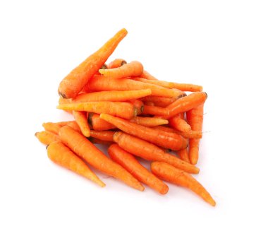 Havuç, beyaz arka planda yalıtılmış sebze.