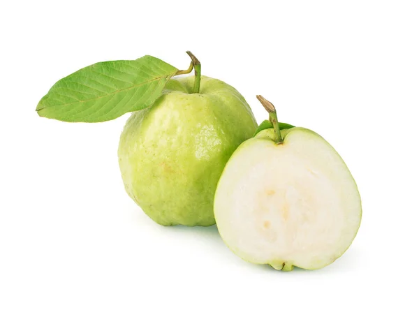 Guave Frucht Mit Blatt Isoliert Auf Weißem Hintergrund — Stockfoto