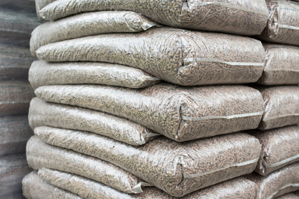 Стопка деревянных гранул
