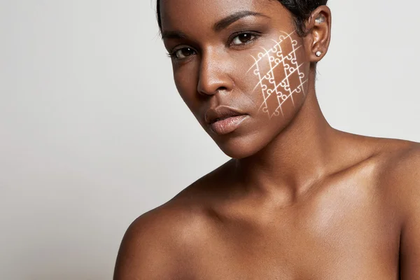 Naked woman with puzzle on face — Stock Photo, Image