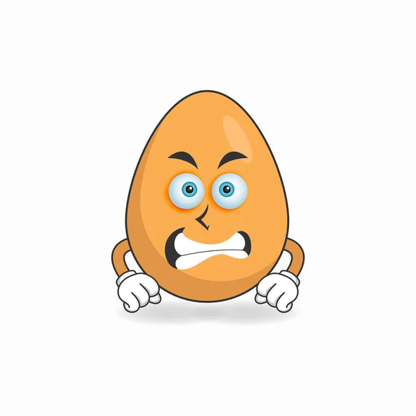 Personaje Mascota Huevo Con Expresión Enojada — Vector de stock