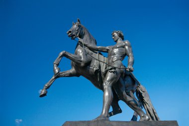 At terbiyecisi, Anichkov Köprüsü, Saint Petersburg, Rus heykeli