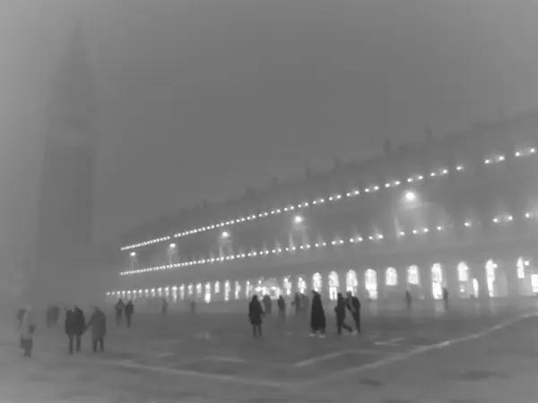 Benátky Itálie Ledna 2020 Evokativní Černobílý Obraz Piazza San Marco — Stock fotografie