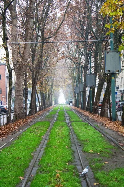 2020 Milaan Italië Tram Laan Met Tramsporen — Stockfoto