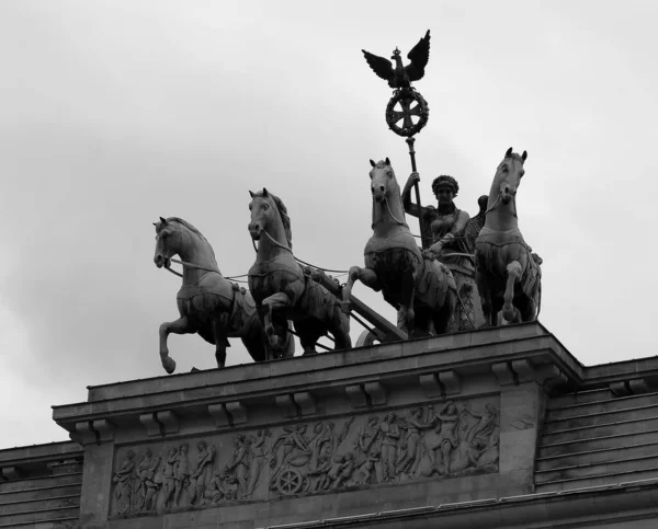 2018 Berlino Porta Brandeburgo Monumento Più Famoso Diberlino Simbolo Della — Foto Stock
