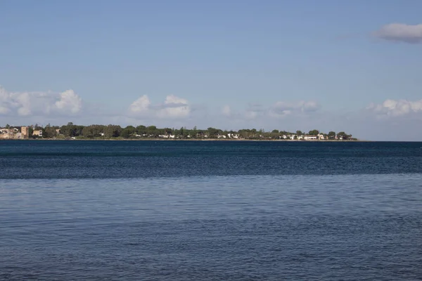 Vinkande Bild Den Marina Udden Med Kust Hav Himmel Och — Stockfoto