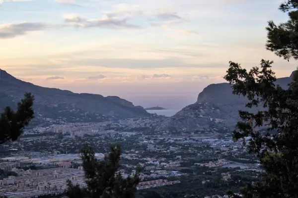 Palermo Itália Evocativa Vista Panorâmica Cidade Partir Das Montanhas Que — Fotografia de Stock