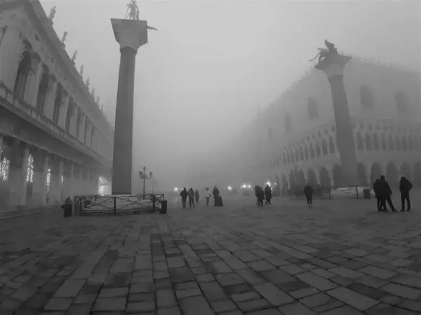 Benátky Itálie Ledna 2020 Evokativní Černobílý Obraz Piazza San Marco — Stock fotografie