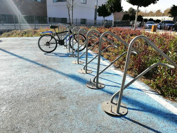 Markierung Eines Radweges Auf Dem Gehweg — Stockfoto