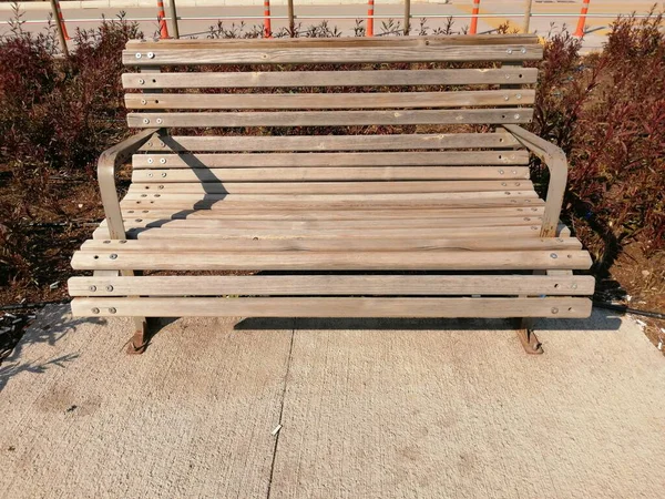 Two Wooden Benches Beautiful Park Garden — Stock Photo, Image