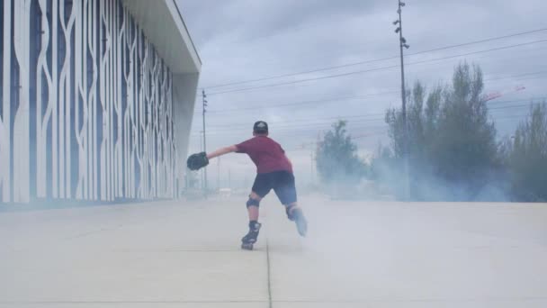 Hockey Aligné Patiner Ralenti Avec Fumée — Video