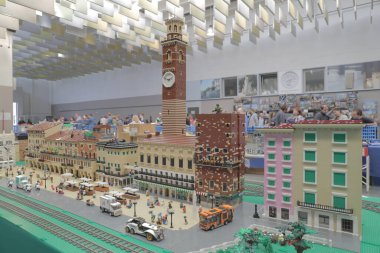 VERONA, İtalya, 14 Ekim 2018: Sant ambroggio di Valpolicella 'da Lego Tuğla Festivali