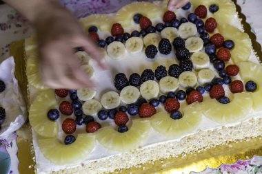 Meyveli pasta, hobiler ve boş zaman