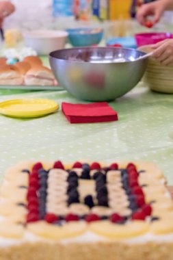 Meyveli pasta, hobiler ve boş zaman