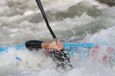 BORGHETTO, TRENTO, 21 Ekim 2018: Adigemaraton - Kano Kayak Rafting Maratonu