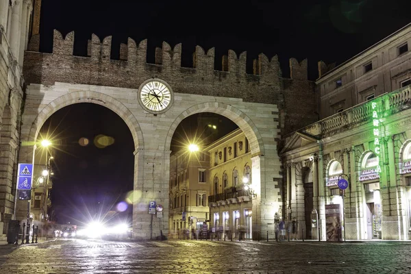 Verona Włochy Serca 2018 Pociąg Turystyczny Aby Zamienić Miasto Plac — Zdjęcie stockowe