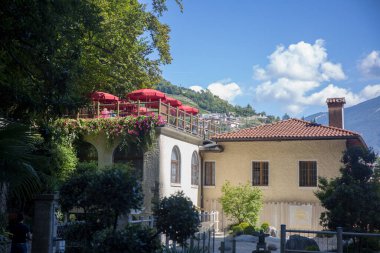 Riva del Garda ve Tenno 'nun genel görünümü